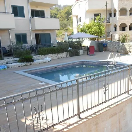 Salena Apartament *